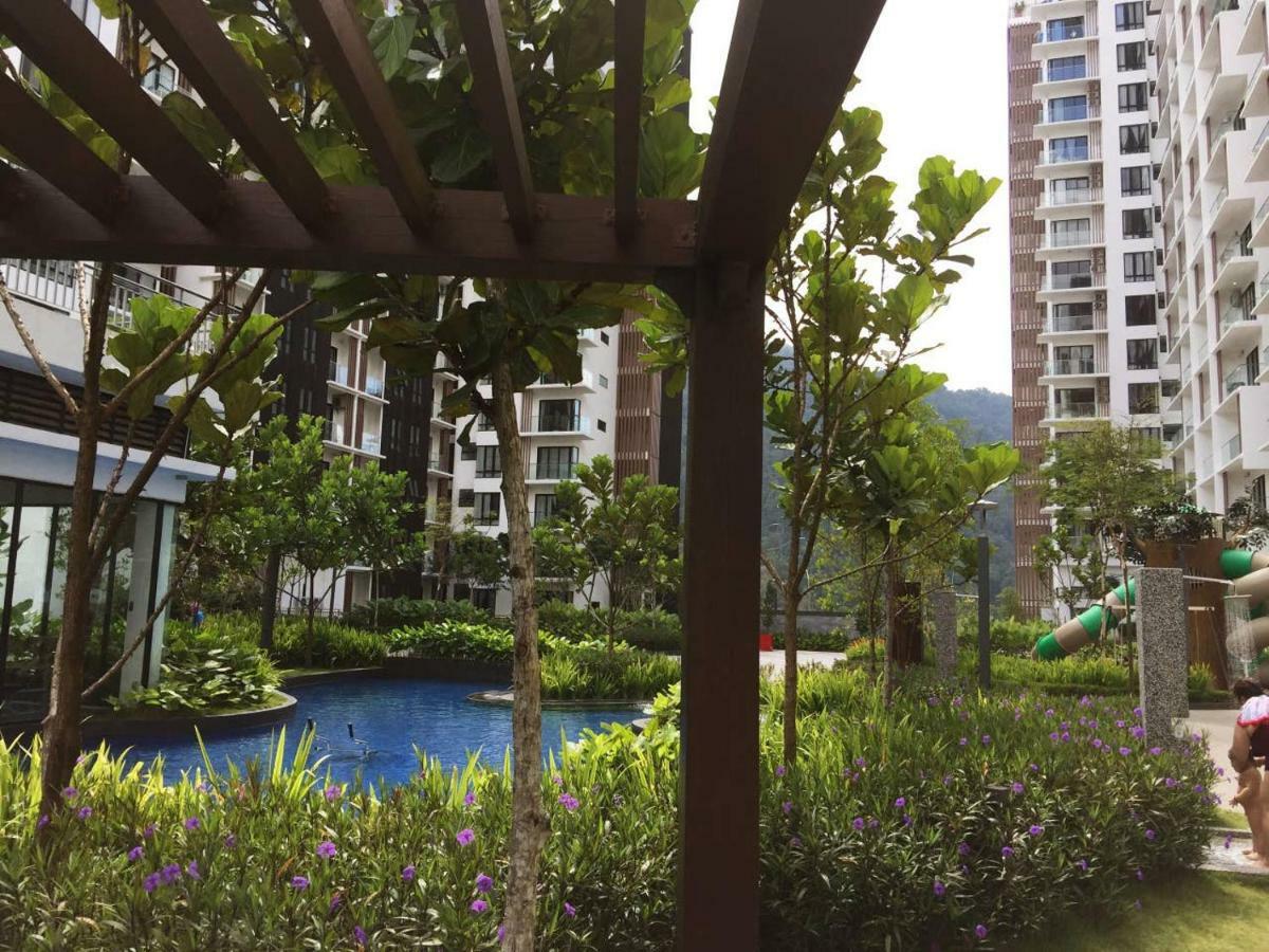 Apartment Bigwonder At Midhills Genting 2r2b *
